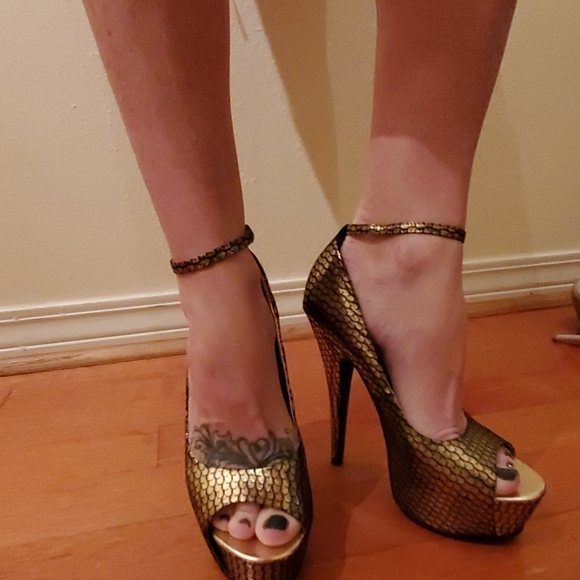 Urban rebel heels! - Picture 2 of 6